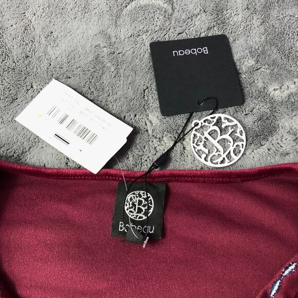 NWT Bobeau Velvet Tunic Top Size 3X Embroidered Empire Waist Burgundy Puff Sleev - Picture 2 of 9